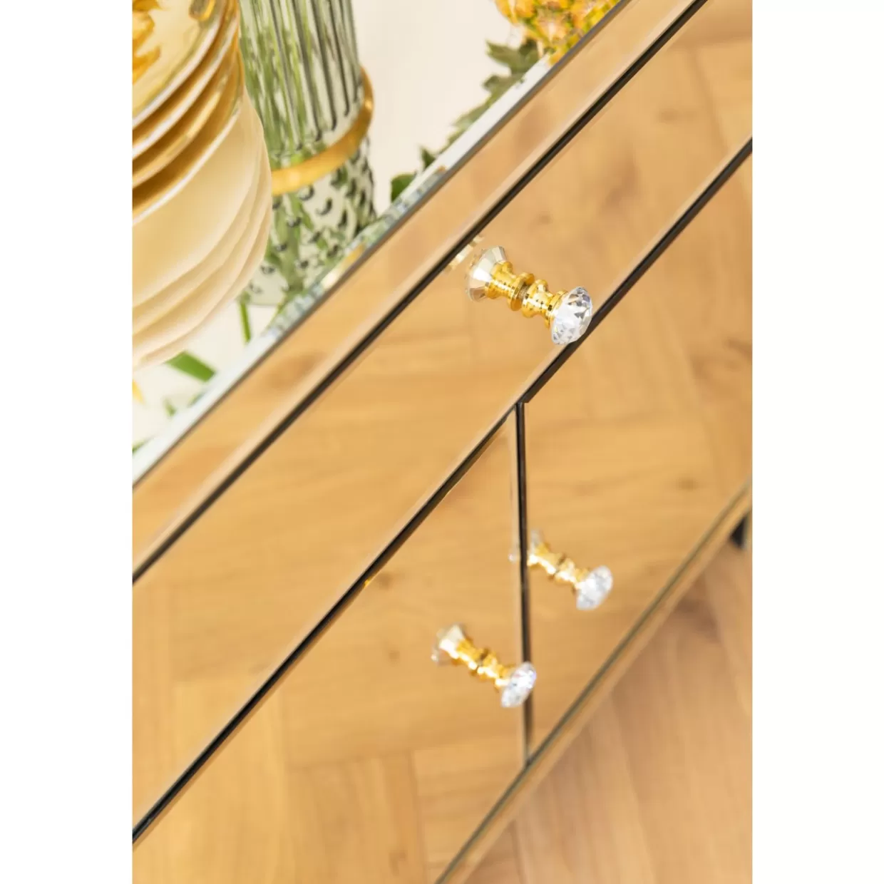 KARE Design - Comò Moderno con Finitura Champagne | Credenza Elegante a Doppia Antina con Cassetto Integrato, Design Esclusivo per Arredamenti di Lusso
