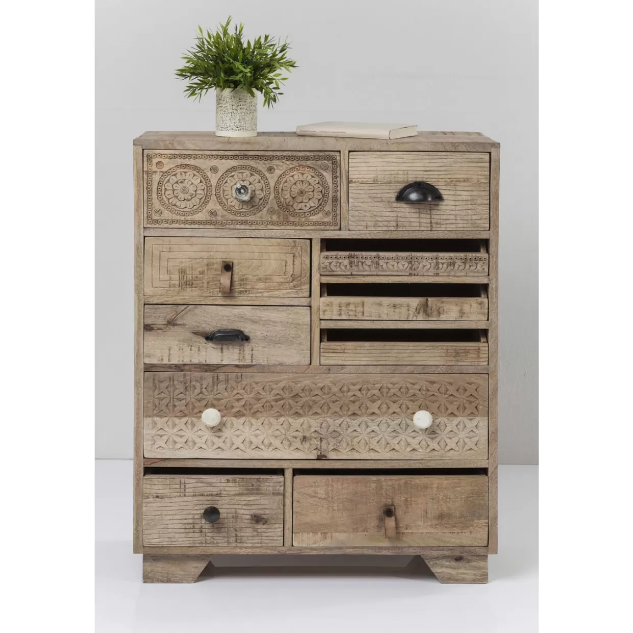 KARE Design - Comò e Credenze Moderne | Modello Puro con 10 Ante per Arredamento Elegante 

(：，，