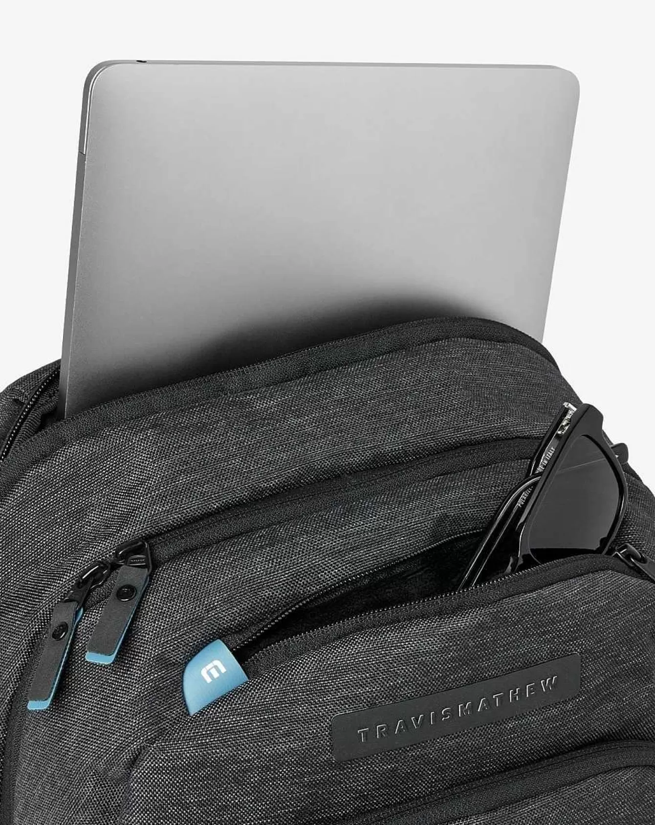 Zaino Capiente 22 Litri - Soluzione Multifunzionale per Viaggi e Attività All'aperto con Design Ergonomico e Scomparti Organizzati (Offerta Imperdibile)