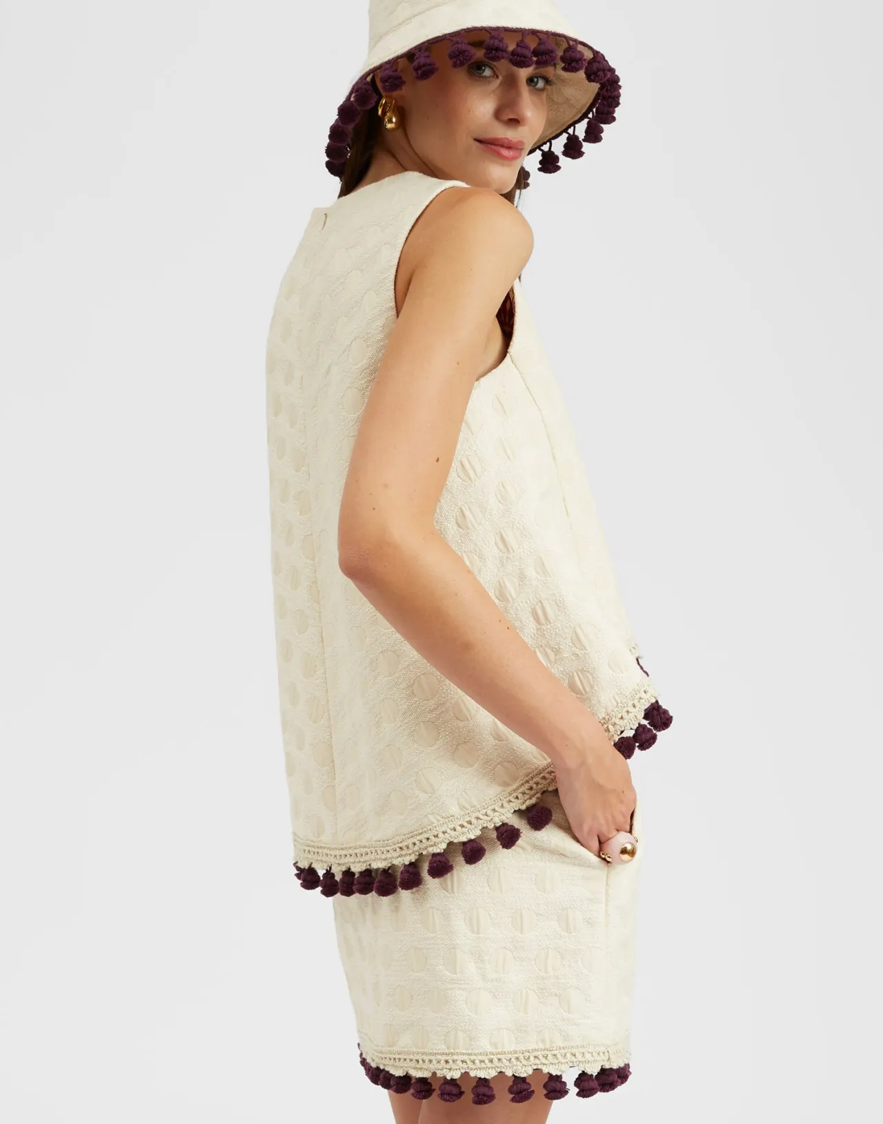 Prezzo Accessibile - Maglia Jacquard La Scala di DoubleJ con Dettagli Nappe Chic