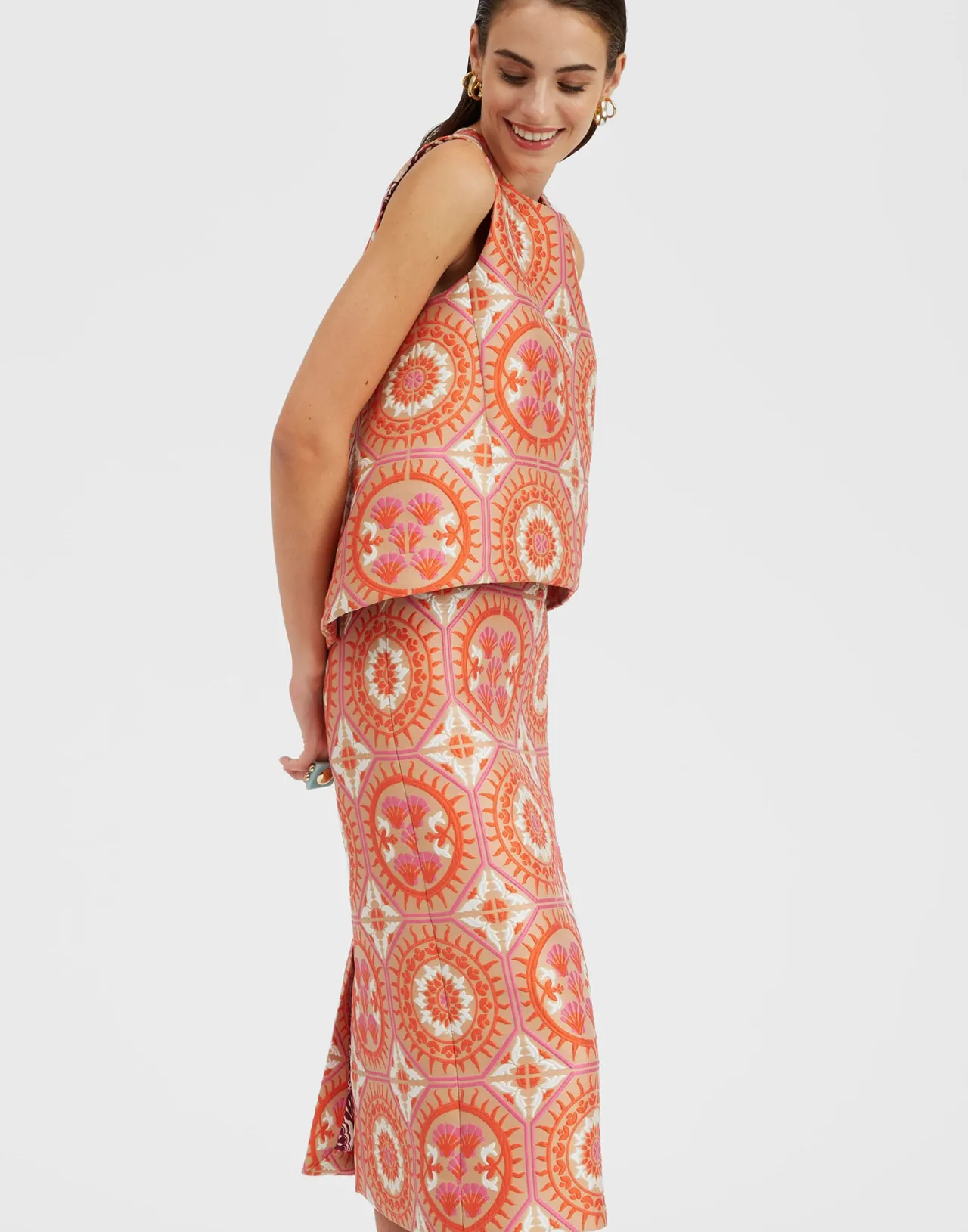 Maglietta Elegante La DoubleJ La Scala in Tessuto Jacquard - Stile Unico Arancione TopSun