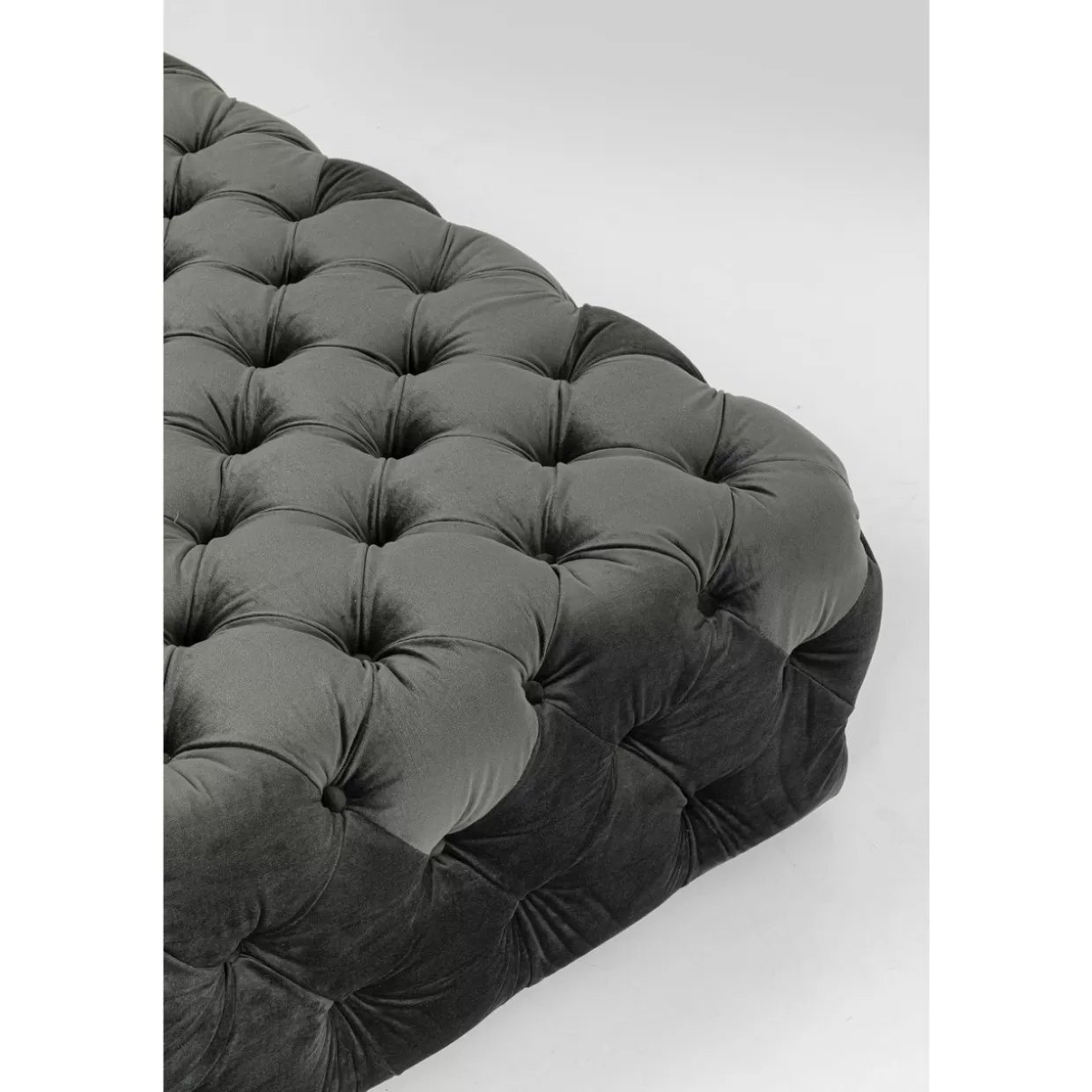 Divano Elegante in Velluto Bottone Grigio Antracite - Design Moderno KARE per il tuo Salotto Confortevole