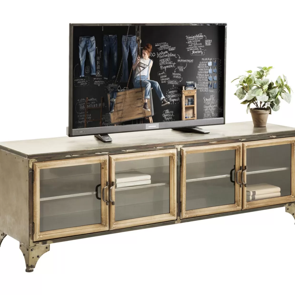Credenze moderne KARE Design con finiture metalliche - Cassettiere eleganti e console ufficio per interni contemporanei