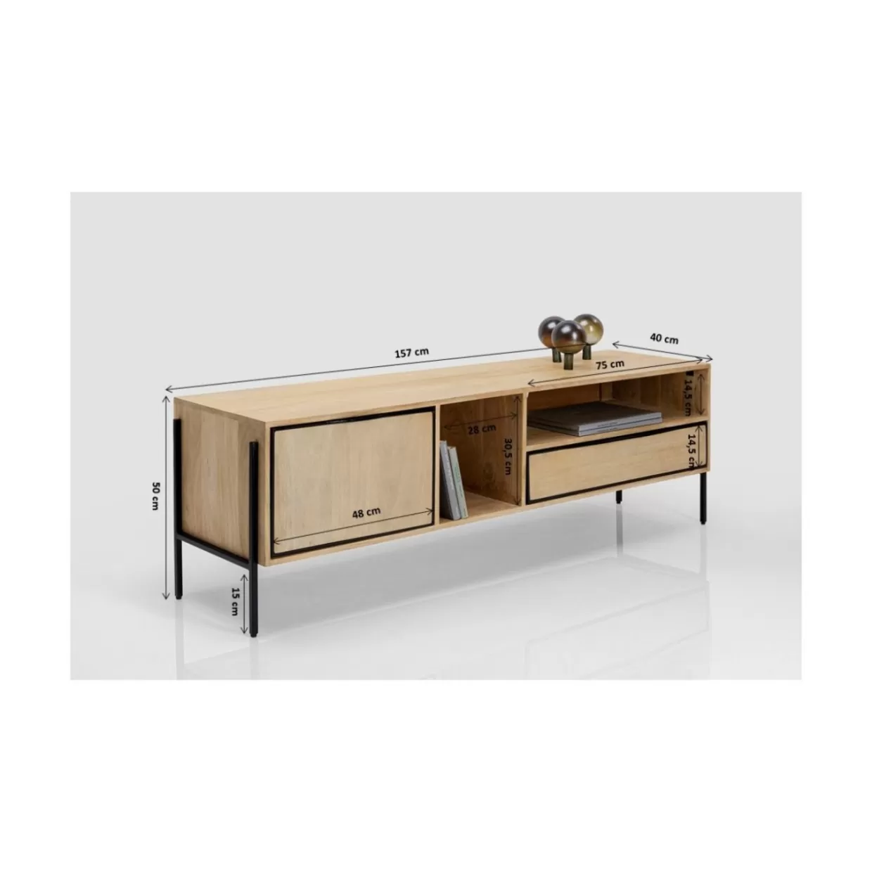 Comò e credenze moderne Modena - Linea KARE Design con lowboard a basso profilo per ambienti contemporanei