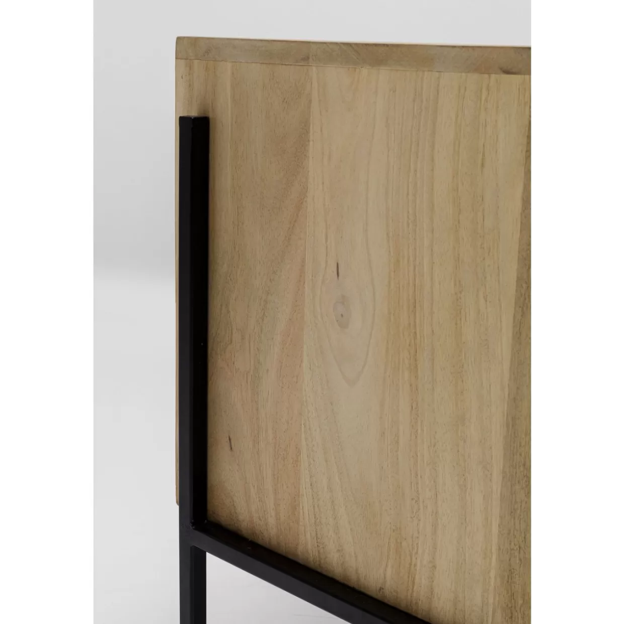 Comò e credenze moderne Modena - Linea KARE Design con lowboard a basso profilo per ambienti contemporanei