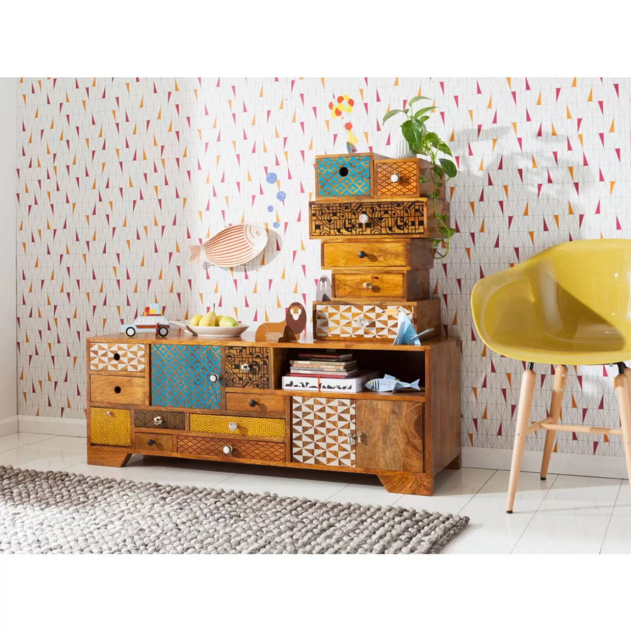 Comò moderni e credenze funzionali KARE Design - Collezione Soleil con mobile basso elegante 

（：