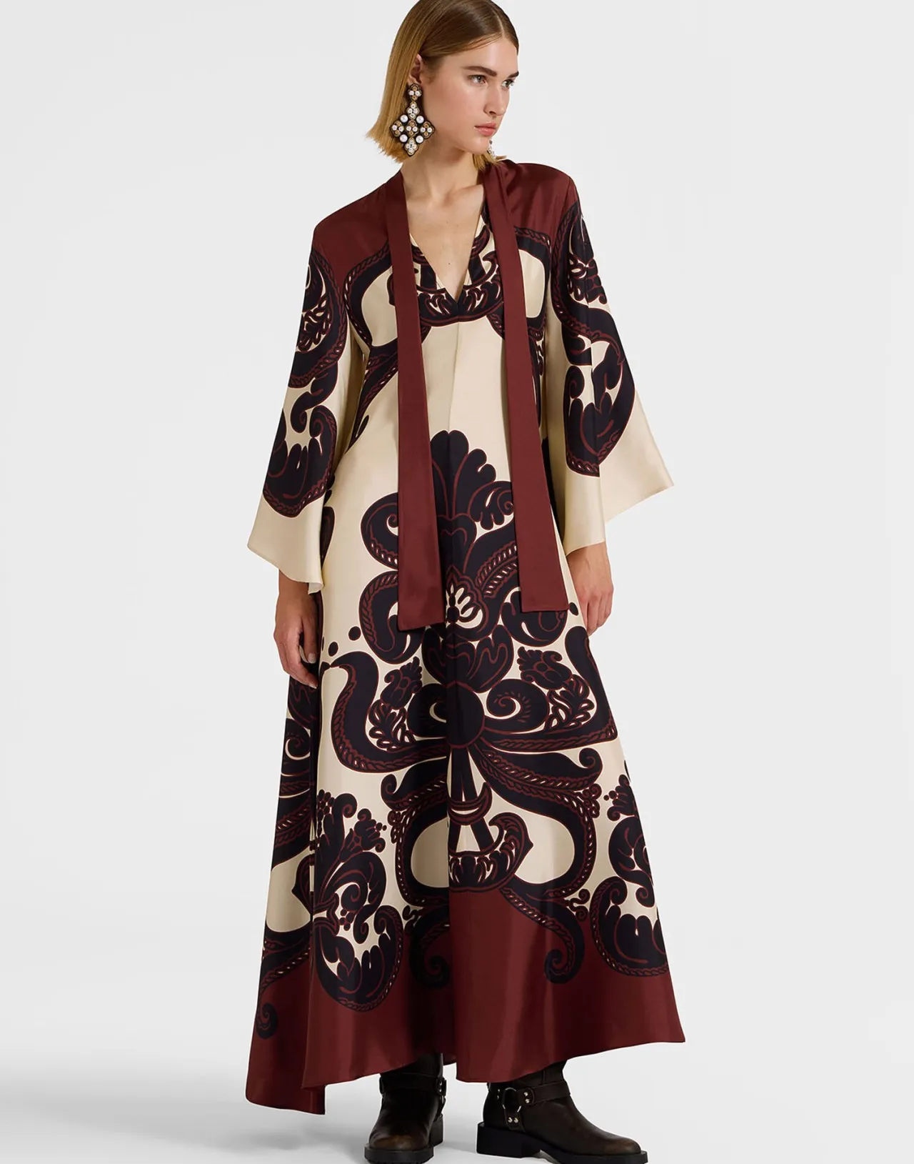 Lussuoso Abito La DoubleJ 'Magnifico Corsini' in Twill di Seta - Crema Placée Edizione Limitata con Prezzo Eccezionale