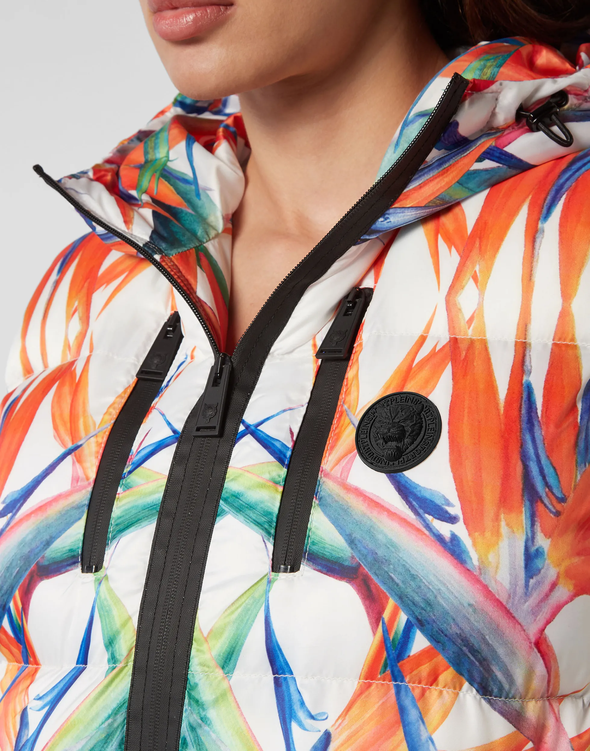 Plein Sport - Giubbotto Imbottito Donna in Nylon Leggero con Stampa Floreale, Ideale per Attività All'aperto e Stagione Fresca