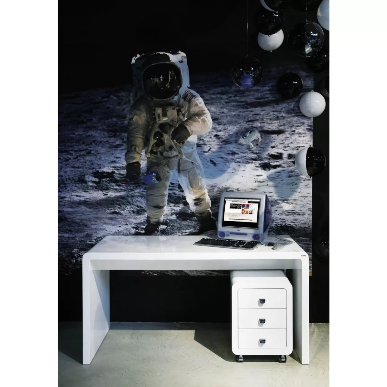 Cassettiera Moderna White Club con 3 Ante · Credenza Design KARE · Set Mobili Multifunzione con Rotelle Bianco Lucido