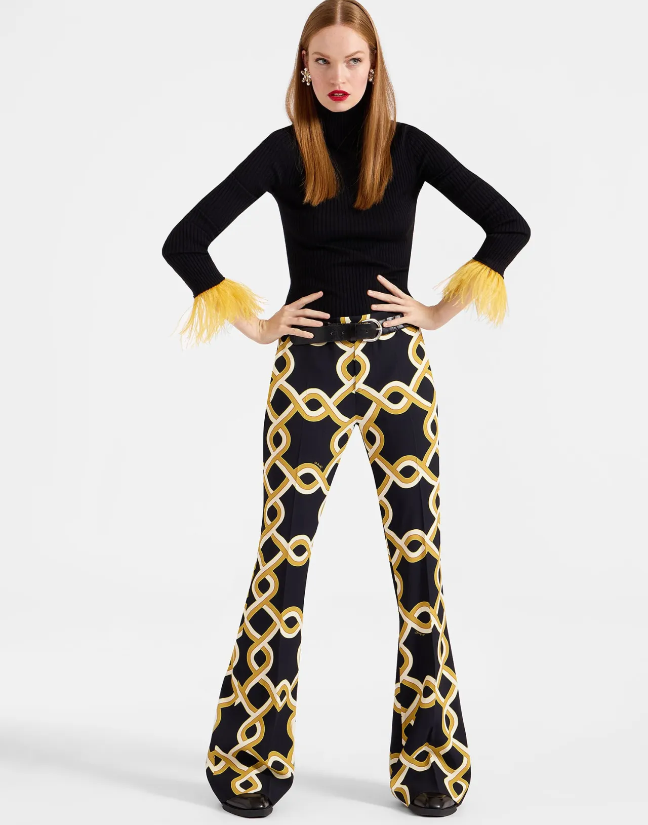 Pantaloni Eleganti La DoubleJ per la Tua Serata Glamour - Nero Satinato con Rifiniture Sabbia