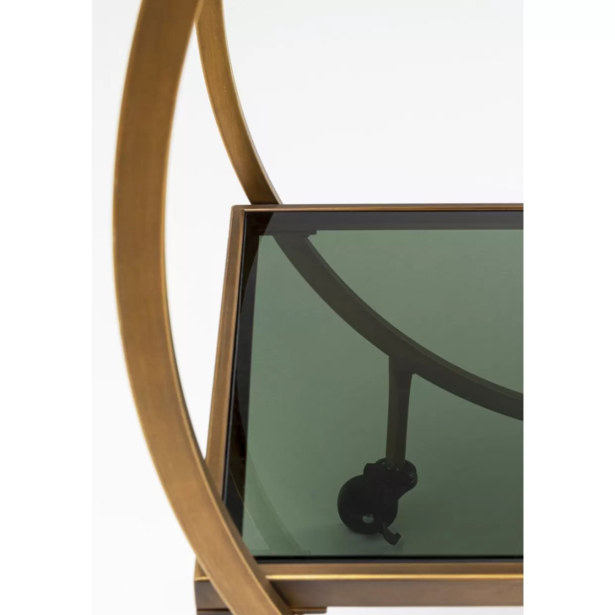 Carrelli portavivande e tavoli industriali KARE Design - Finiture in ottone per ambienti loft ricercati