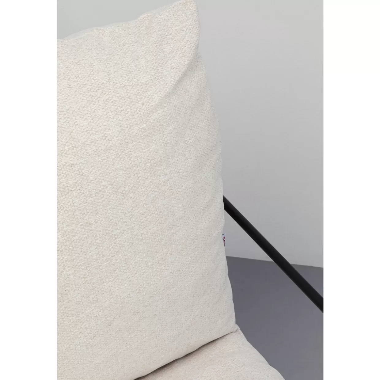 Poltrona Cuby KARE Design in Ecopelle Crema - Seduta Ergonomica con Rivestimento Lavabile 

(：：1.  2.  3. 