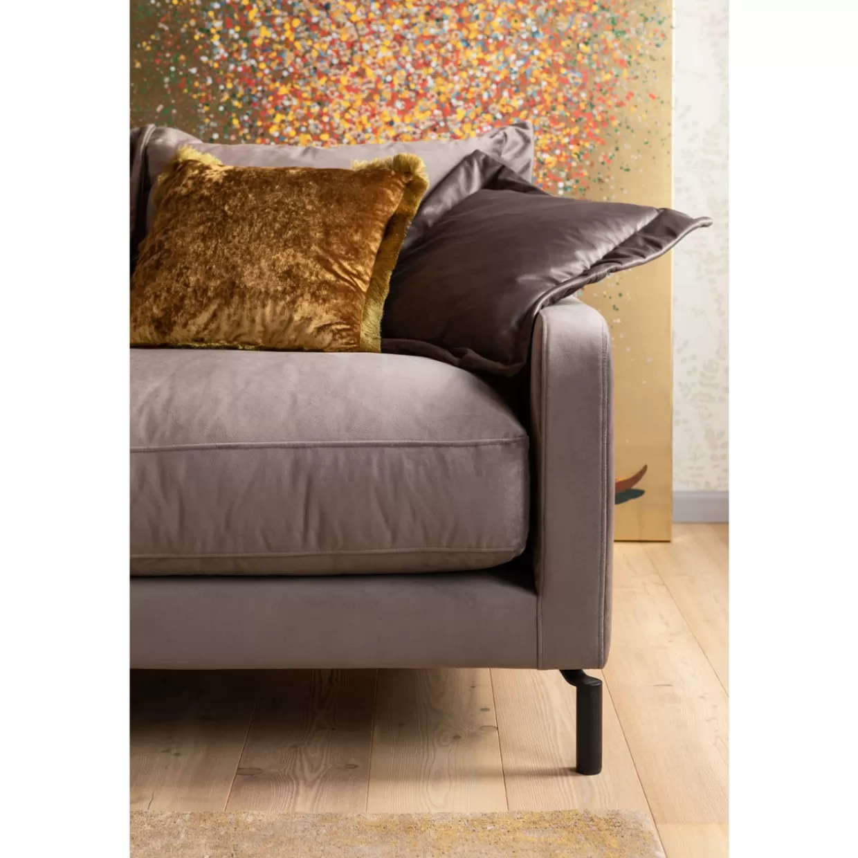 Poltrona Lullaby in Tonalità Sabbia - Design Accogliente by KARE