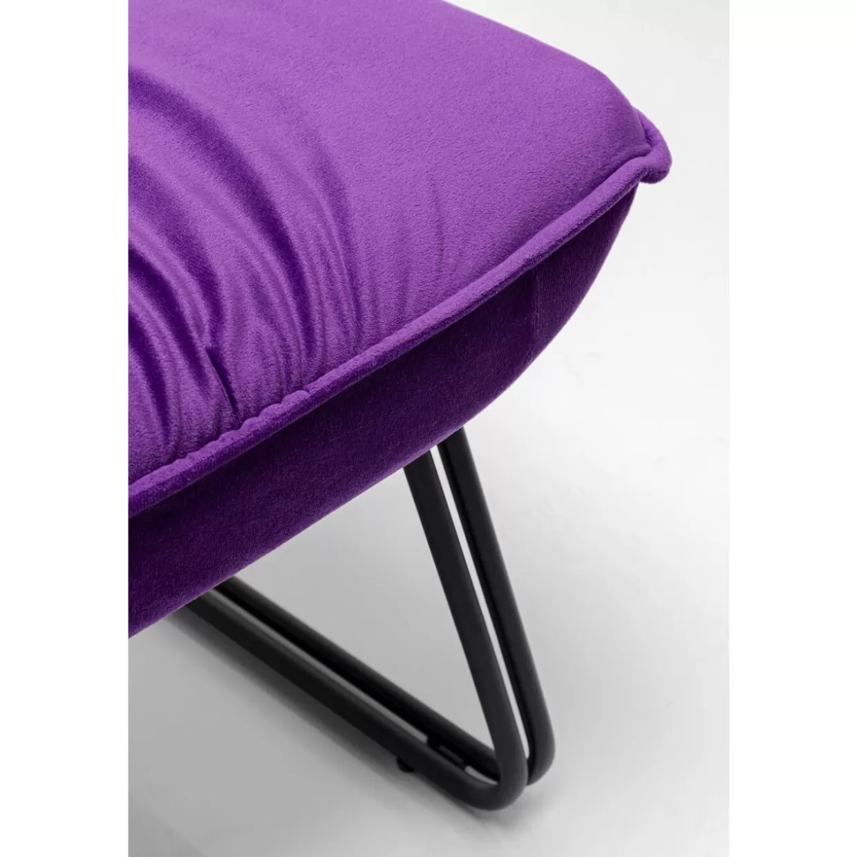 Poltrona Snuggle con Pouf in Tessuto Lilla - Set da 2 Pezzi KARE Design  
Accogliente Poltrona e Pouf Coordinati in Colore Lilla - KARE Snuggle Collection  
Composizione Relax: Poltrona + Pouf in Morbido Lilla - Design Contemporaneo KARE  
Set Poltroncina Coccola con Pouf Abbinato - Lilla Intenso | KARE Design 2 Elementi  
Poltrona Moderna con Pouf Coordinato | Tessuto Lilla Snuggle - Set Completo KARE