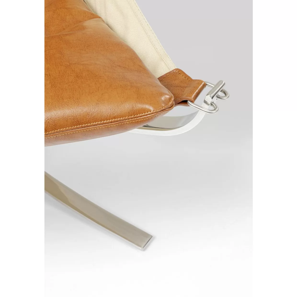 KARE DESIGN Poltrona Confortevole con Pouf Abbinato - Collezione Washington in Tonalità Braun Accogliente
