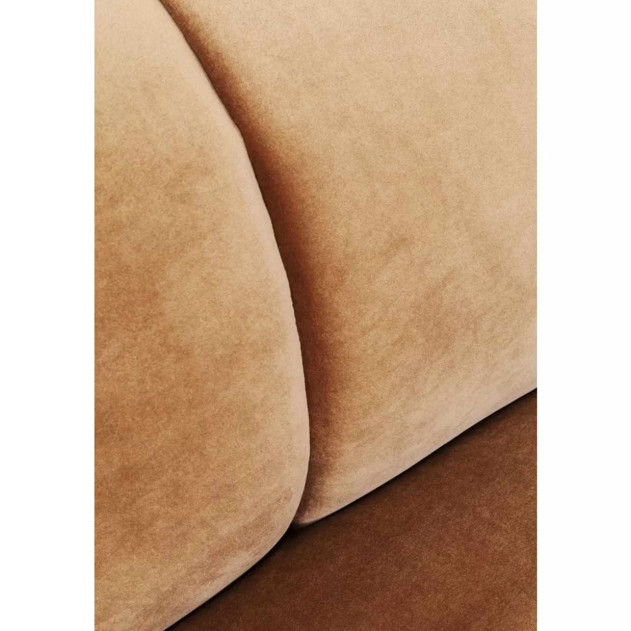 KARE Design - Poltrona Spectra con Rivestimento Premium e Struttura Ergonomica