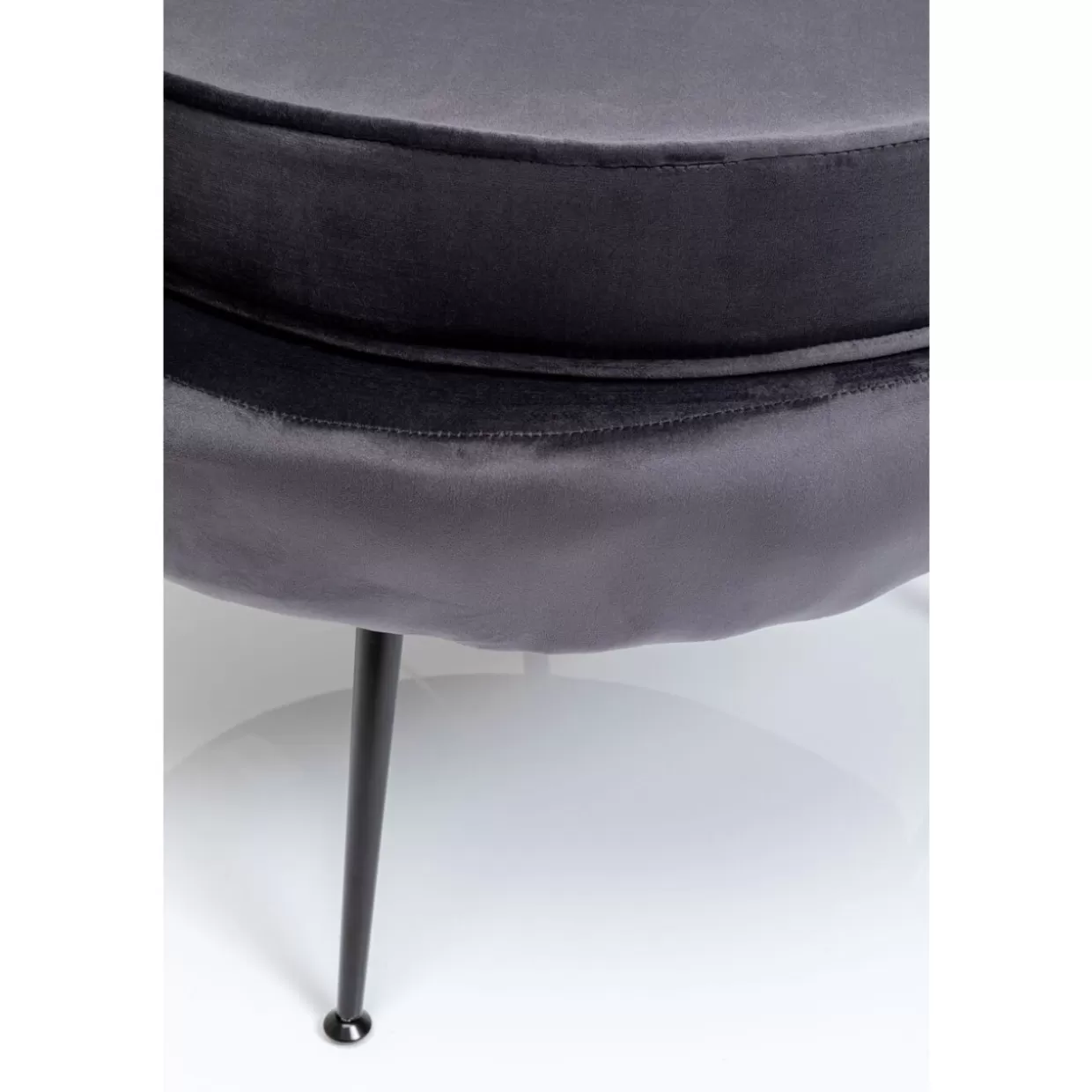 KARE Design: Poltrona Water Lily in Tonalità Grafite - Eleganza Avvolgente per il Tuo Salotto 

(：