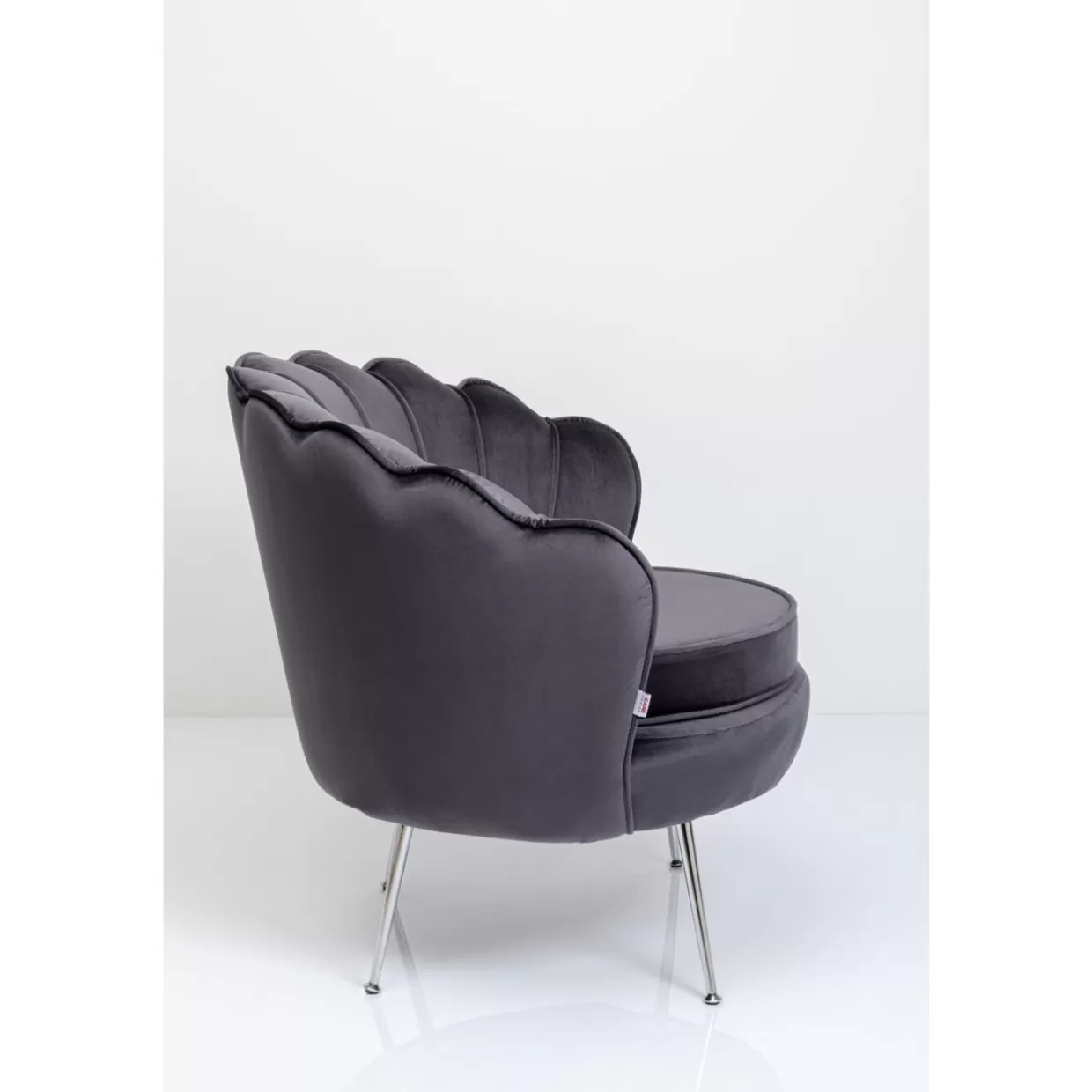 Poltrona Moderna Ninfea - Grigio Metallizzato, Collezione Esclusiva KARE Design