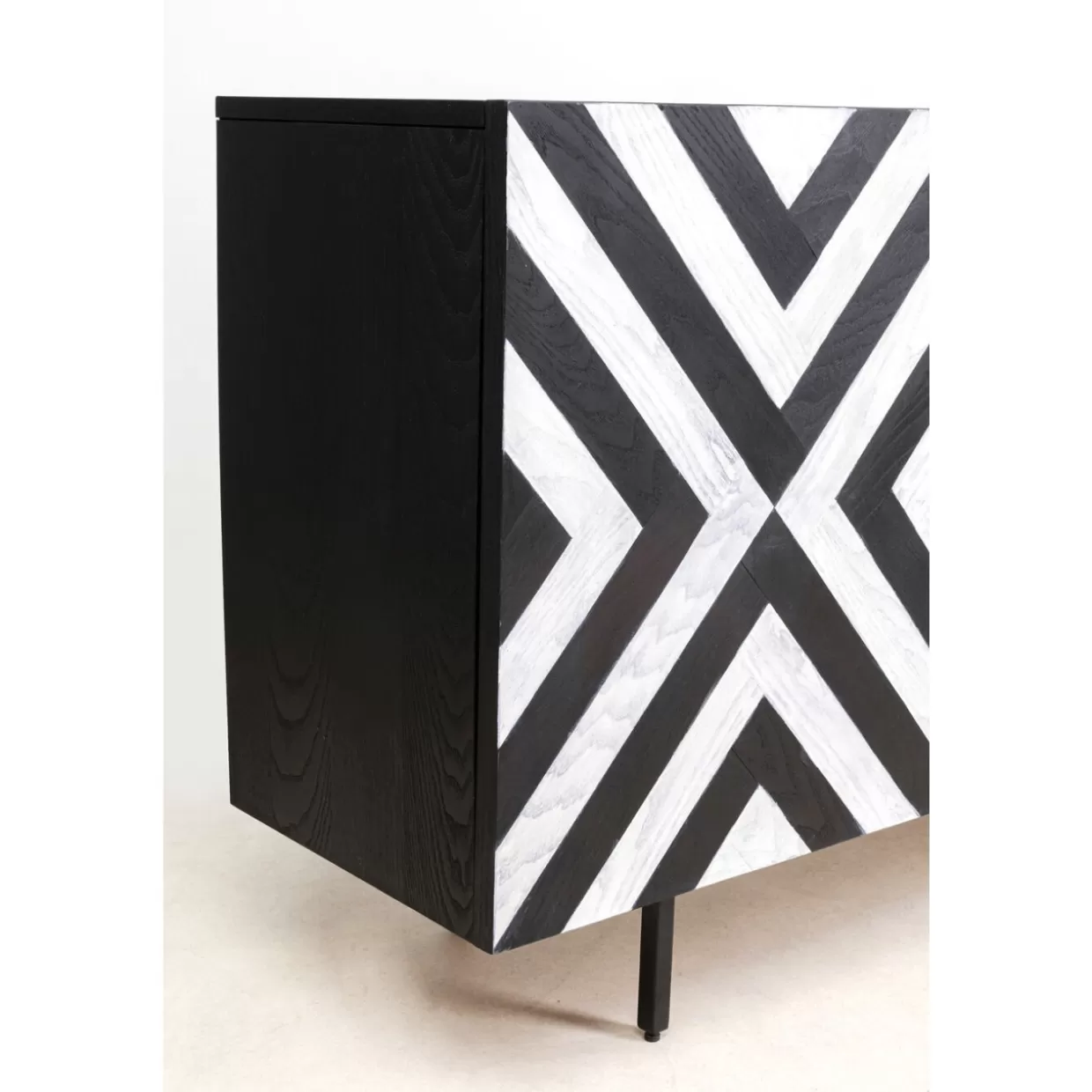 Credenza Moderna Stile Polare KARE Design - Mobile Contenitore 160x75 cm con Ante Lucide e Gambe Metalliche, Soluzione Elegante per Soggiorno o Ingresso