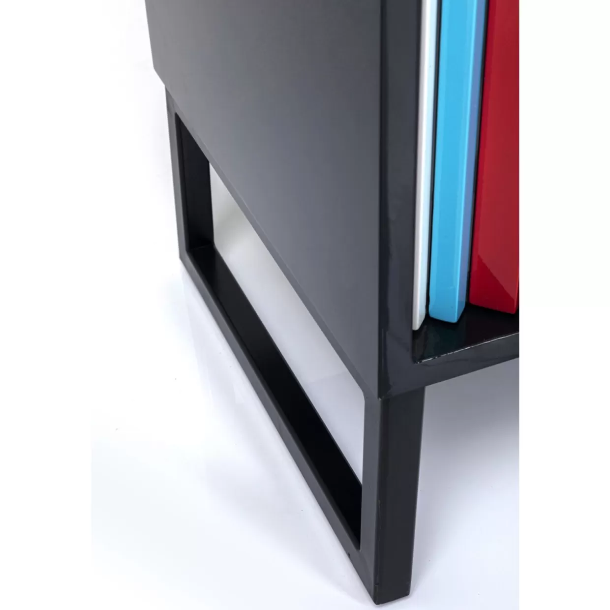 Credenza Concertina Moderna KARE Design · Mobile soggiorno colorato con struttura in legno (186x74 cm) · Soluzioni di arredamento funzionale per spazi vivaci