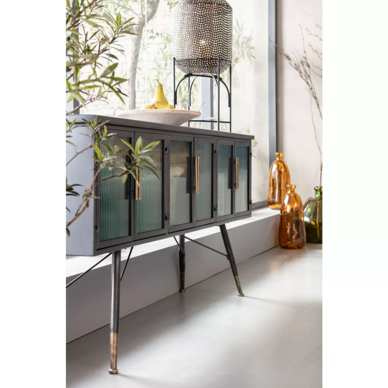 Credenza moderna La Gomera con 6 ante - Design funzionale KARE per soggiorno contemporaneo