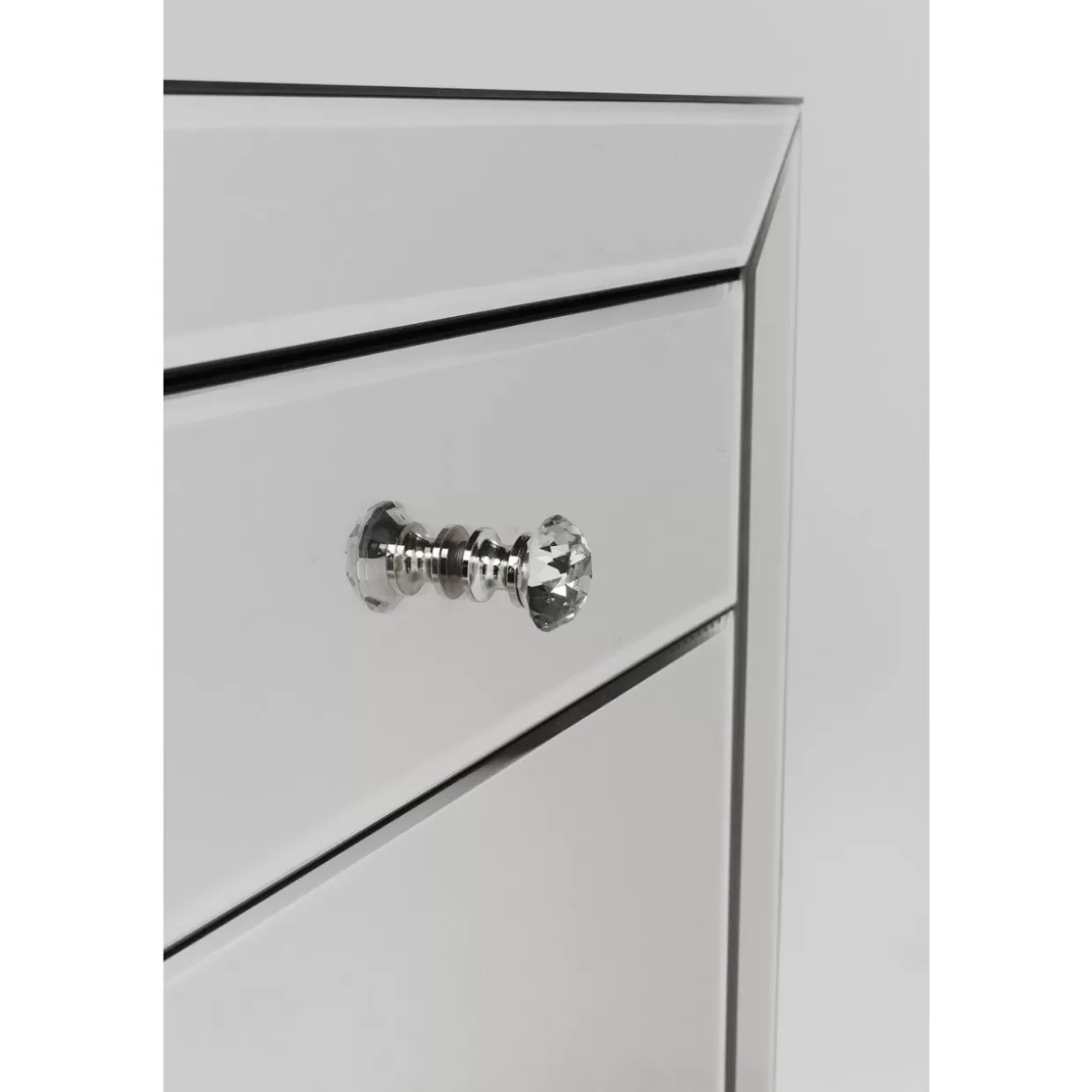 Comò Moderni e Credenze Eleganti - Collezione Esclusiva KARE Design 

Credenze Raffinate e Comò di Design - Arredi Funzionali KARE Lusso 

Linea Premium Credenze & Comò - KARE Design per Interni Ricercati 

Credenze Moderne con Stile - Comò Funzionali KARE Design Collection 

Comò Contemporanei e Credenze d'Autore - Progetti Esclusivi KARE Design
