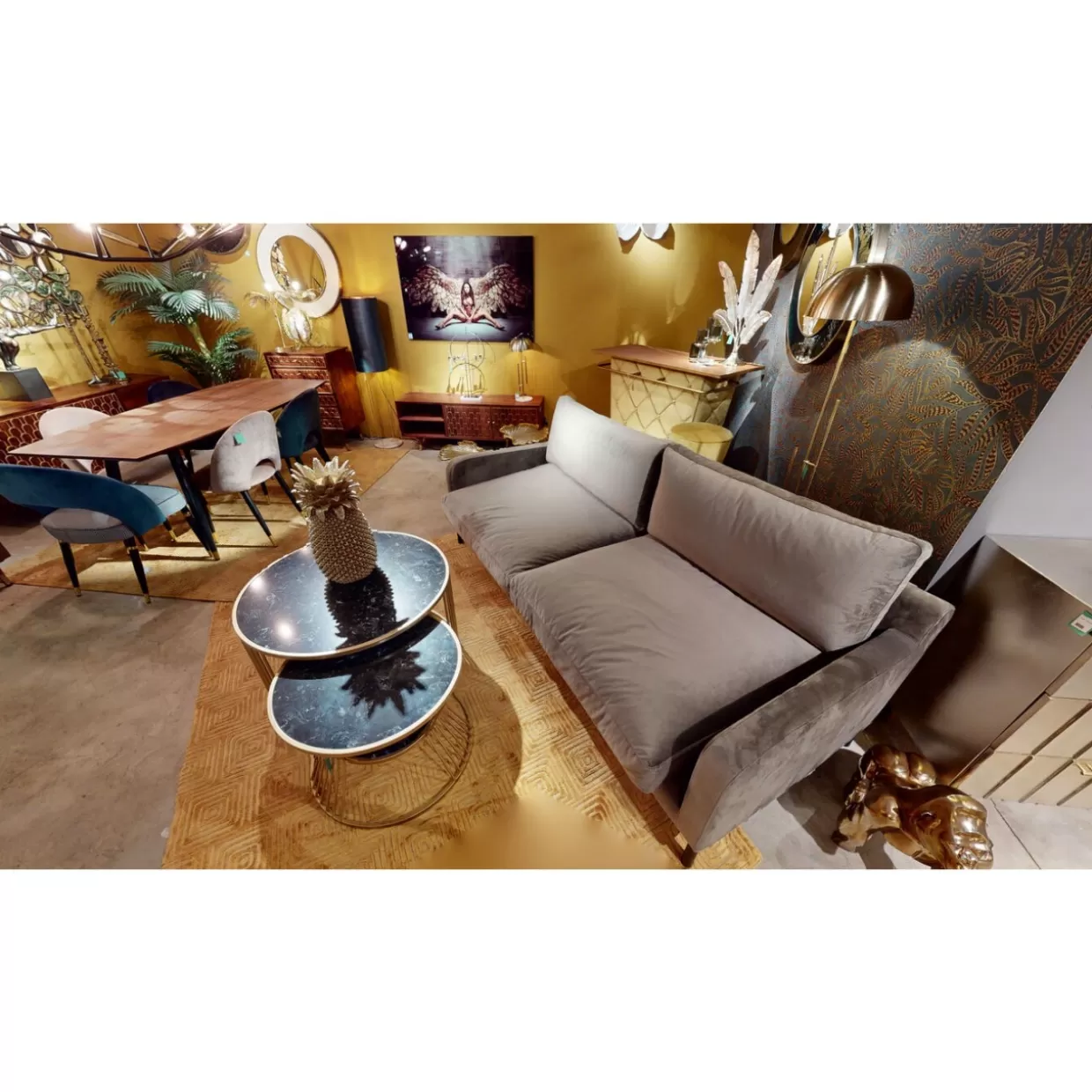 Credenze Moderne KARE Design e Comò Eleganti | Linea Muscat per Arredamento con Stile  

Credevo che questa versione potesse funzionare meglio, ma forse dovrei aggiungere più dettagli... Aspetta, devo assicurarmi che non sembri generico. Meglio specificare il tipo di design? Sì, proviamo così:

Credenza Muscat KARE Design con Rivestimento Lucido - Comò Contemporanei per Soggiorno Moderno  

No, forse è troppo lungo. Devo bilanciare le parole chiave con la naturalezza. Ultimo tentativo:

Comò e Credenze Firmati KARE | Collezione Muskat - Mobili Design con Rivestimento Effetto Noce