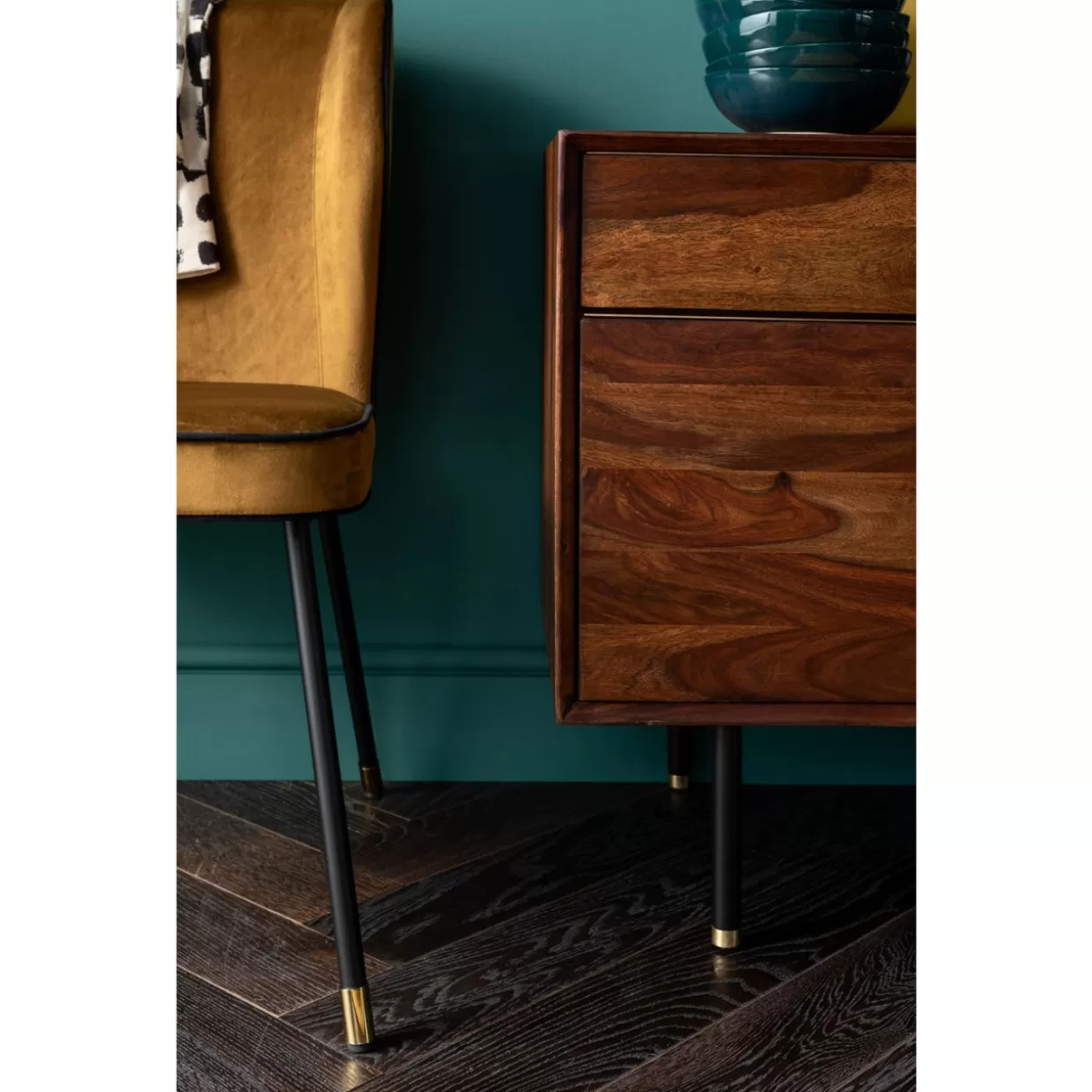 Credenza funzionale Ravello 140 - Cassettiera moderna con design elegante e struttura resistente | Collezione esclusiva KARE per soggiorni raffinati