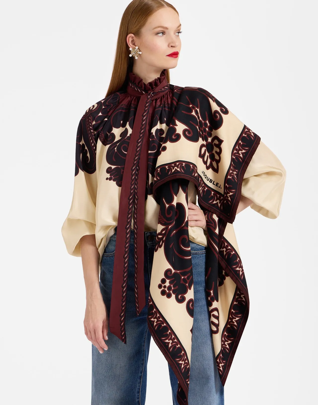Elegante Foulard in Seta e Lana La DoubleJ - Stile Corsini Placé Crema, Lusso senza Tempo