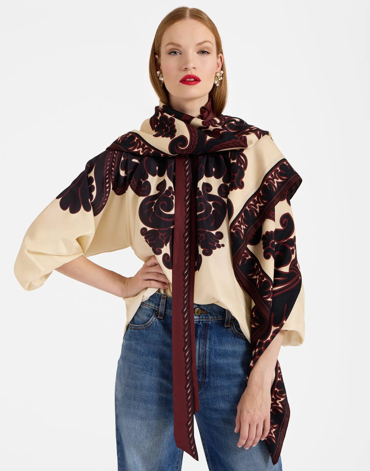 Elegante Foulard in Seta e Lana La DoubleJ - Stile Corsini Placé Crema, Lusso senza Tempo