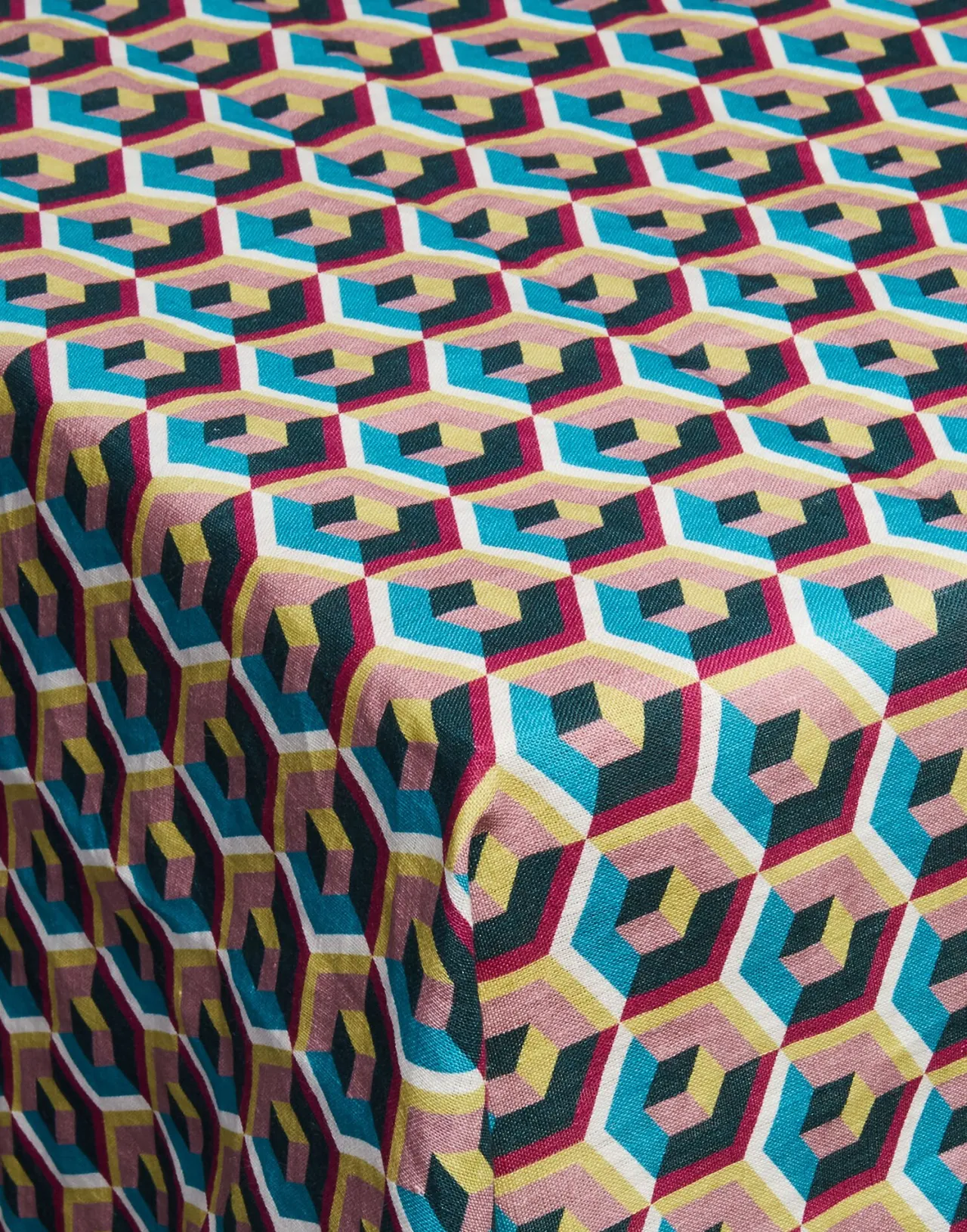 La DoubleJ Tovaglietta Elegante Cubi – Lino Artigianale con Design Moderno, Taglia Piccola