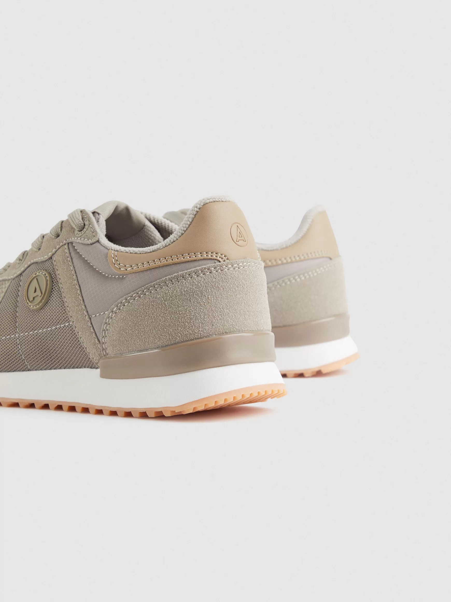 Scarpe da Ginnastica Joplin per Bambini: Comode e Stile Urbano | Alvaro Moreno Scarpe