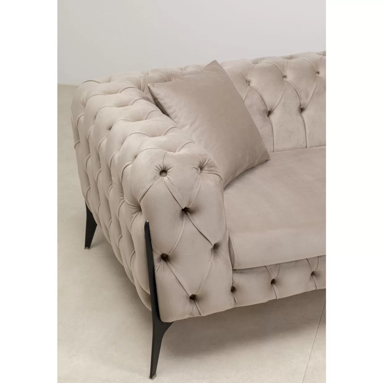 Divano Elegante Bellissima in Velluto Sabbia - Due Posti 200 cm Confortevole | Design Moderno da KARE