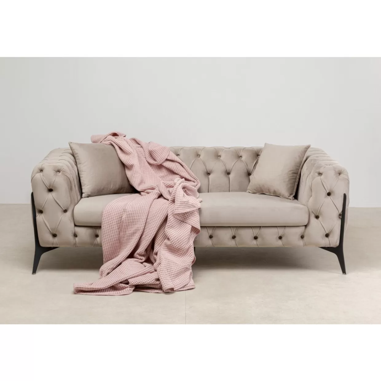 Divano Elegante Bellissima in Velluto Sabbia - Due Posti 200 cm Confortevole | Design Moderno da KARE