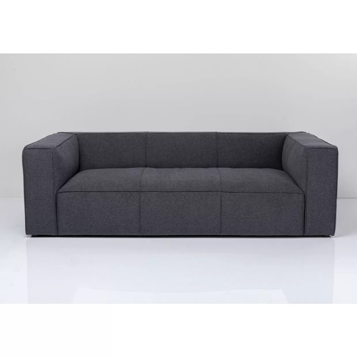 KARE Design Cubetto - Divano Elegante 3 Posti Grigio Antracite, 220 cm per Soggiorno Moderno 

：

Divano Moderno Cubetto 3 Posti KARE Design - Grigio Antracite, Larghezza 220 cm, Confortevile per Salotto 

：
Ampio divano KARE Cubetto in tessuto grigio antracite - 3 posti relax 220 cm, design contemporaneo per la tua casa