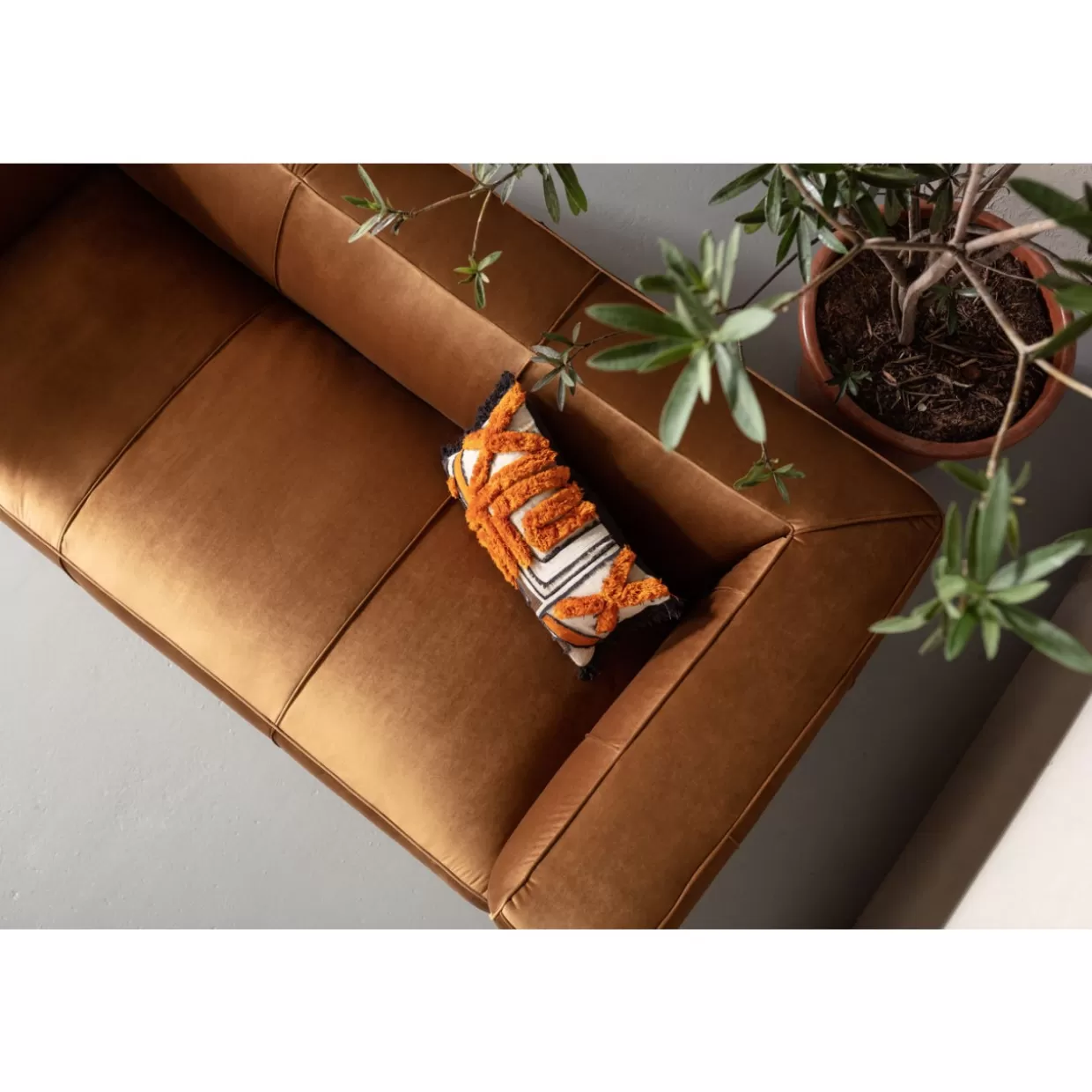 Divano Cubetto 3 Posti in Velluto Marrone - Design Esclusivo KARE | Comfort Ottimale per Soggiorni Moderni