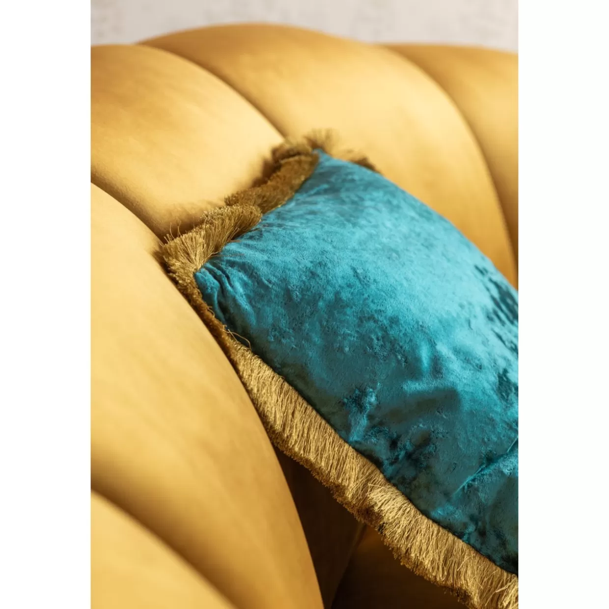 KARE Design - Divano Dschinn 3 Posti in Ambra, Moderno Soggiorno 233 cm, Comodo per Salotti 

(：Ambra，)