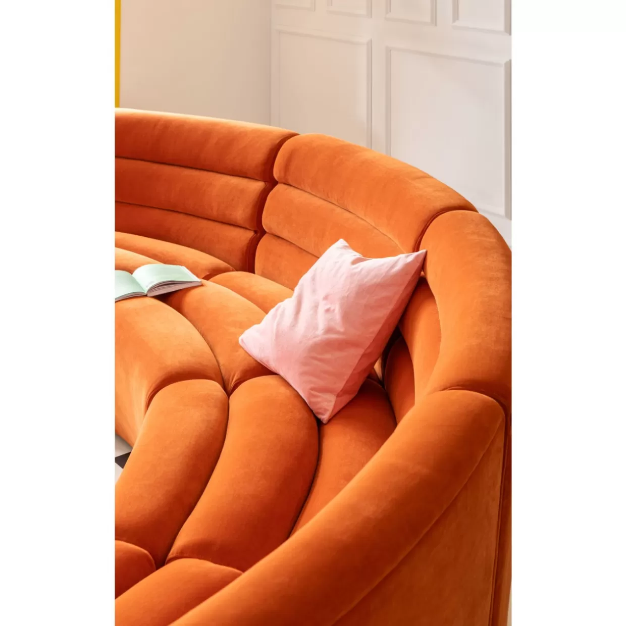 Divano Elemento Wave in Design Moderno con Rivestimento Arancione - Collezione Esclusiva KARE Design