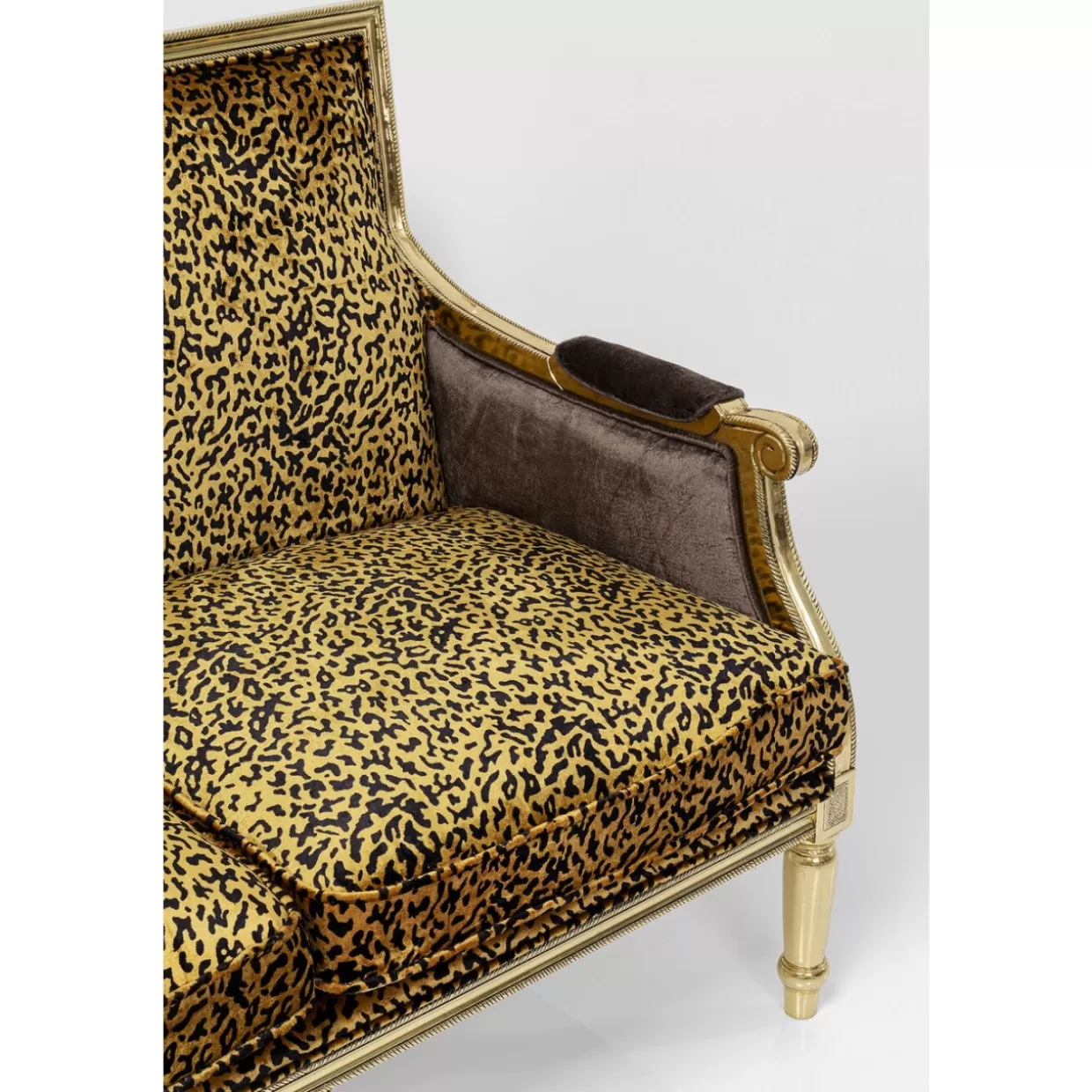 Divano Moderno KARE Design - Modello Regency Leo, 135 cm di Larghezza per Soggiorni Eleganti