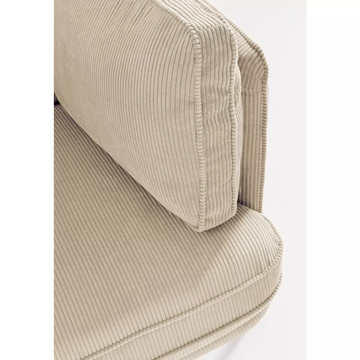 Divano Elegante Shirly a 3 Posti in Crema | Design Moderno e Confortevole by KARE