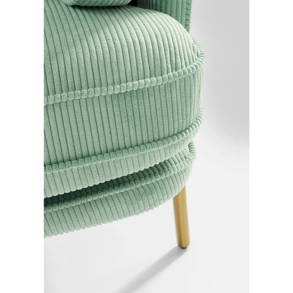 Divano Moderno Shirly a 3 Posti KARE Design - Tessuto Verde Menta, Confortevole per Soggiorno Contemporaneo