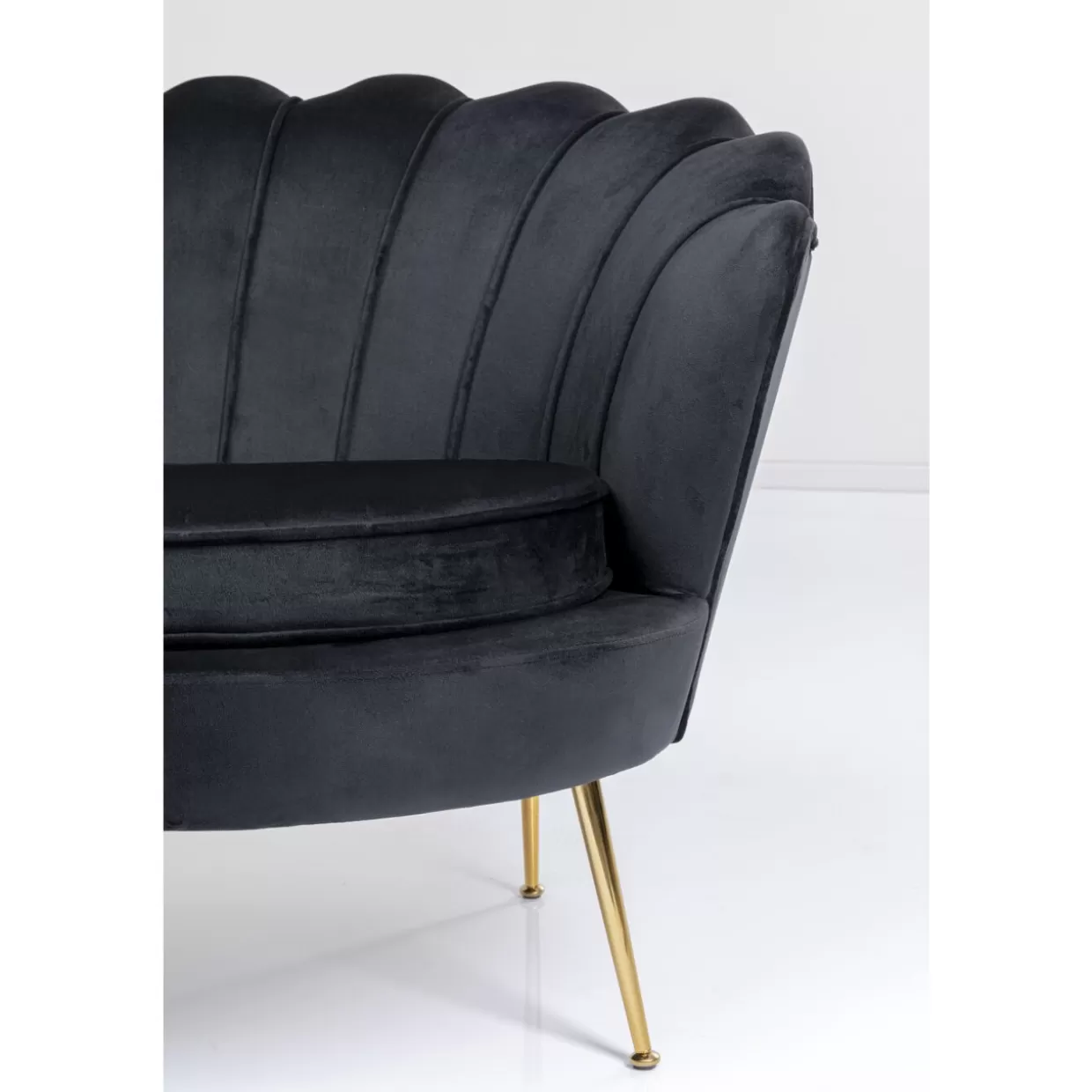 Divano Moderno Waterlily a 2 Posti | KARE Design, Elegante Sofà Nero Opaco con Struttura 132 cm