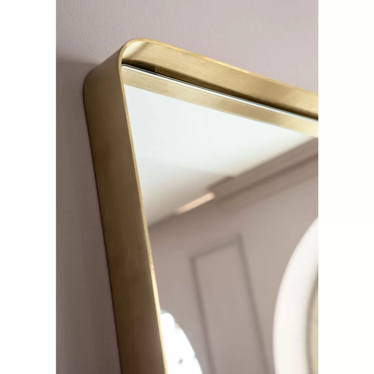 Specchio Design Curvilineo con Cornice in Ottone Lucidato - Formato Rettangolare Elegante 70x200 cm by KARE