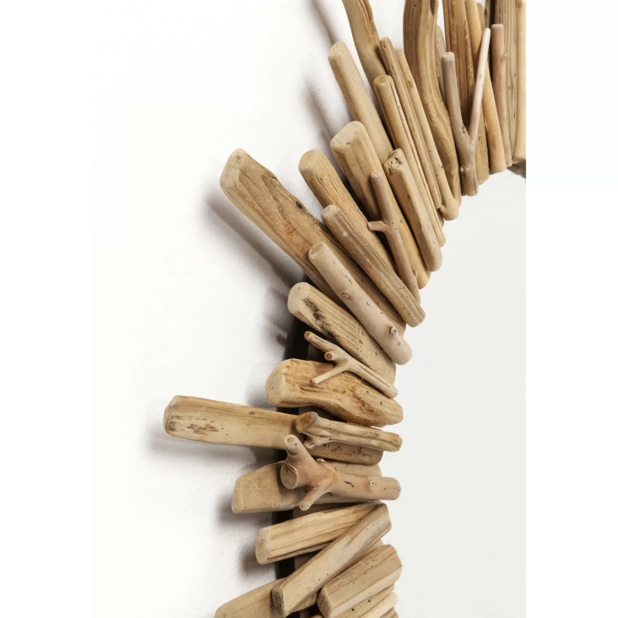 Specchio Elegante con Cornice in Legno KARE Design - 82 cm Diametro per Ambienti Moderni