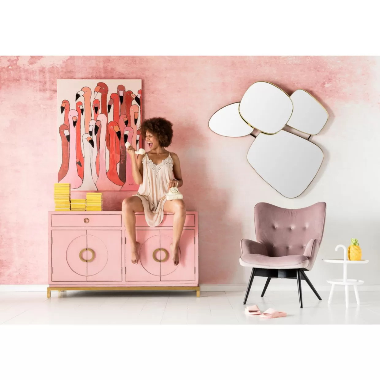 Specchio Decorativo KARE Design - Modello 'Shapes' 130x110 cm con Cornice Moderna