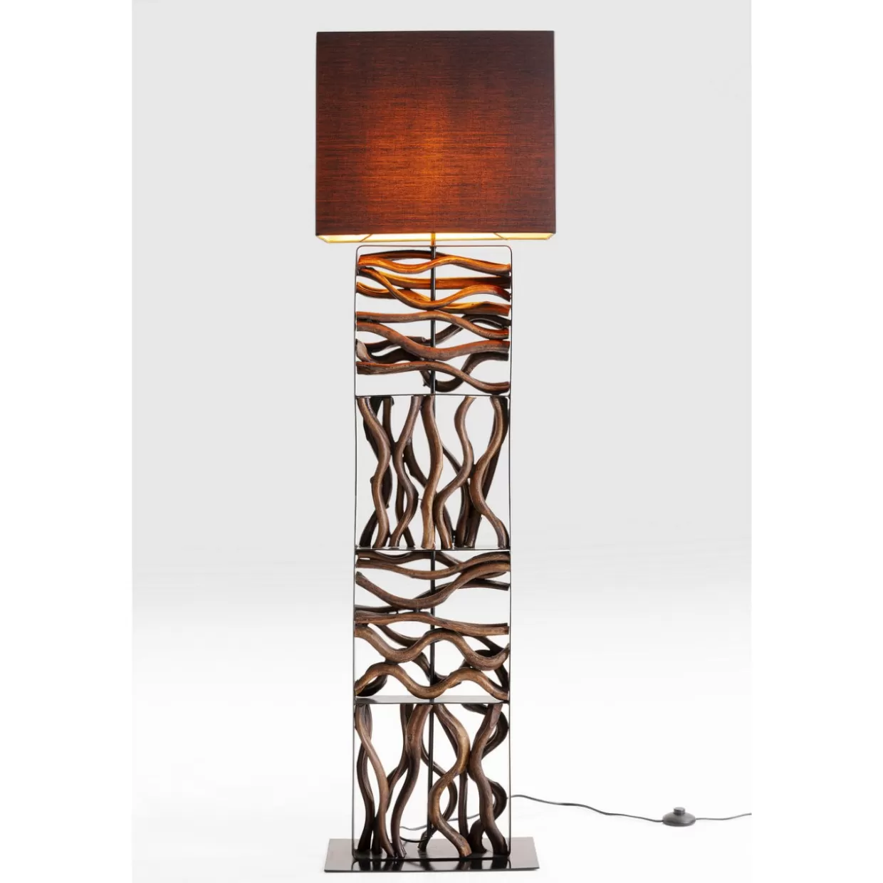 Lampada da Terra Onda Naturale - Design Contemporaneo per Arredi Moderni | Illuminazione d'Interni KARE