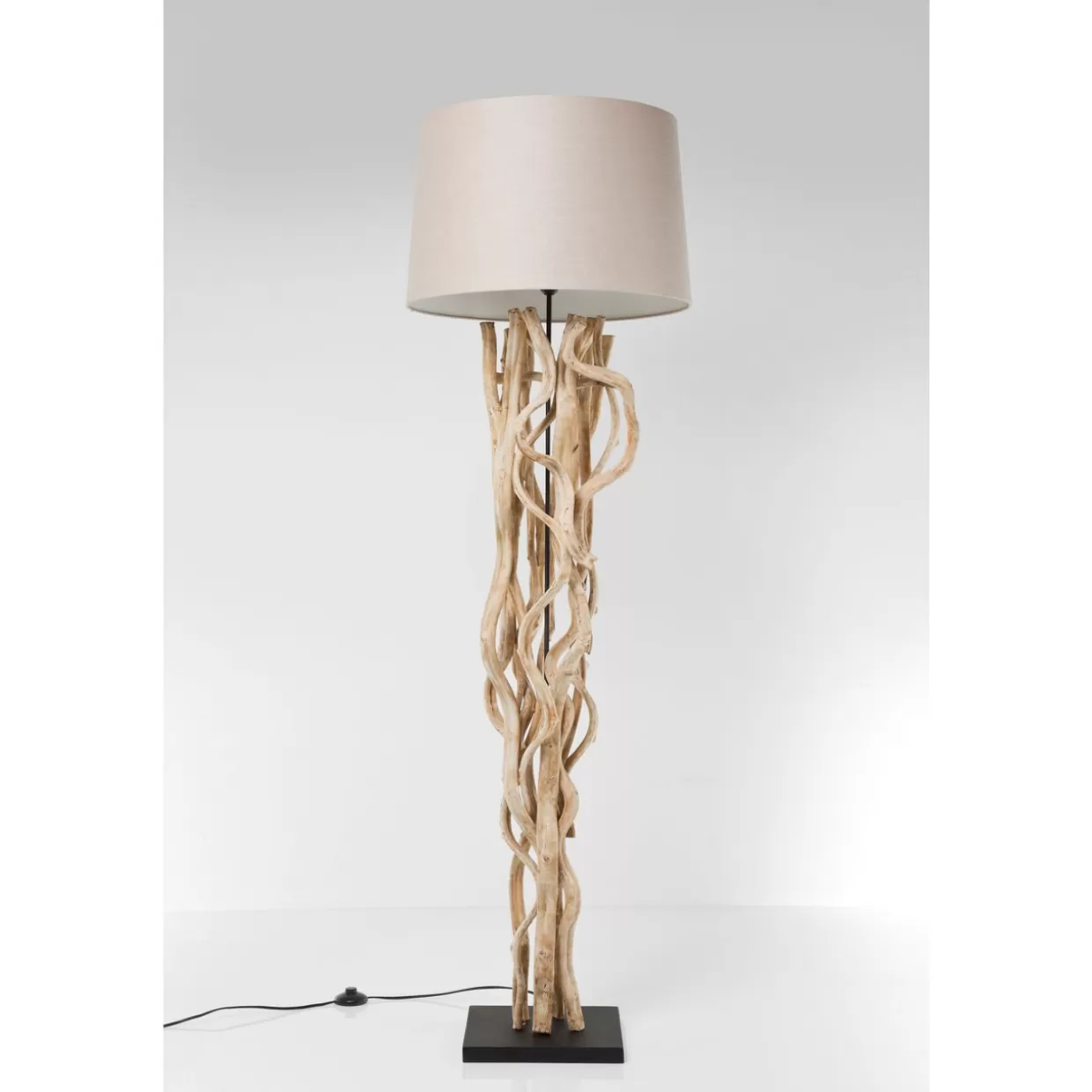 Lampada da terra Scultra - Illuminazione moderna per interni ed esterni | Design firmato KARE