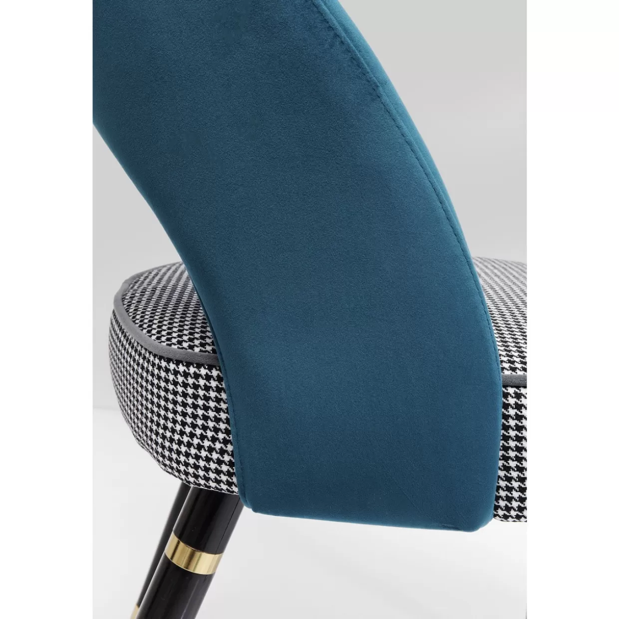 Samantha Petrol - Poltrona Elegante con Design Contemporaneo | Arredi Firmati KARE