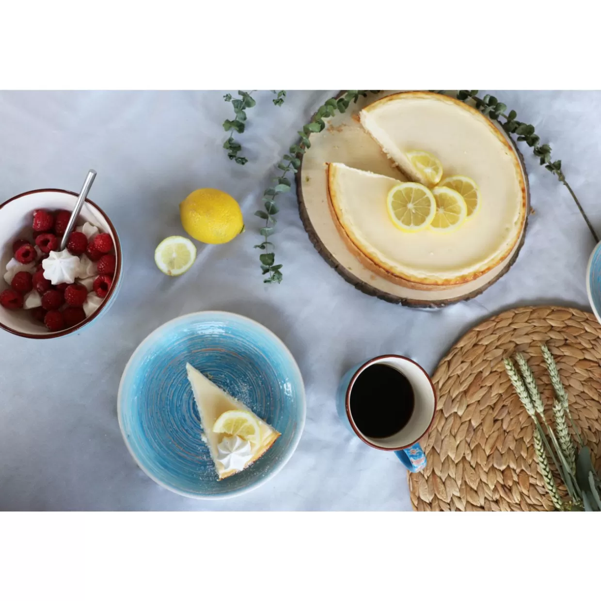 Tazza Swirl Design Originale in Blu | Stoviglie e Accessori Tavola KARE Design