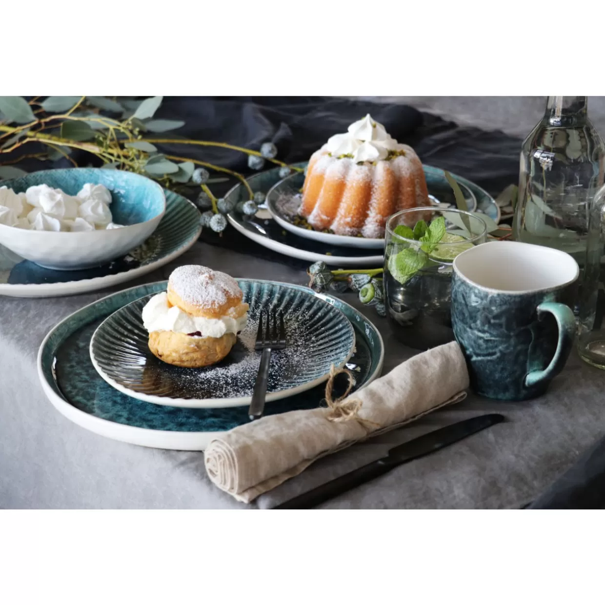 KARE Design Stoviglie e Complementi da Tavola - Piatto Mustique in Stile Contemporaneo, 27 cm

(：。、、